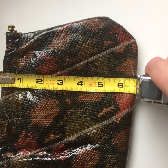 Vintage snake clutch handbag